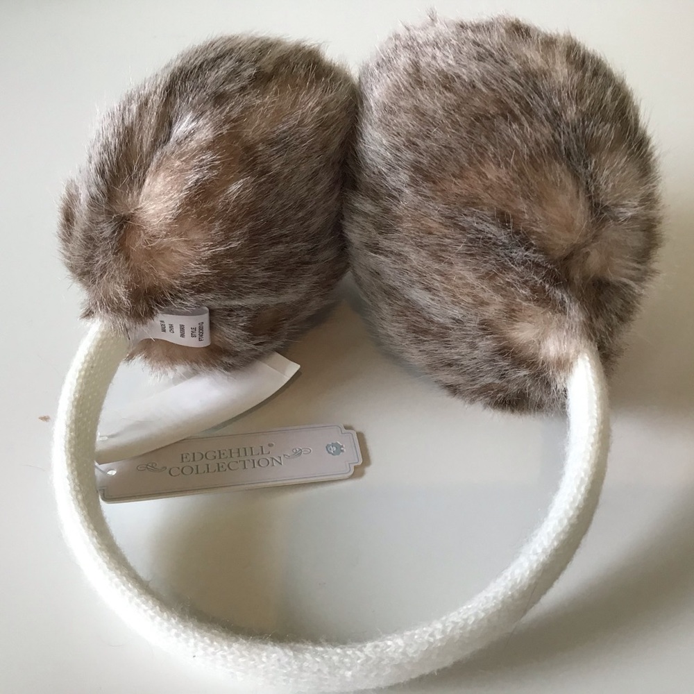 Earmuffs Girls One Size Ivory & Brown  NWT